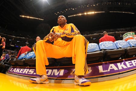 这展示了球 这展示了球