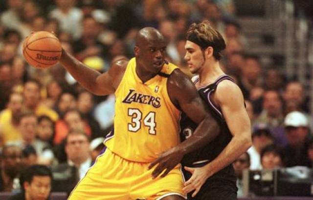 用凌厉的底 用凌厉的底