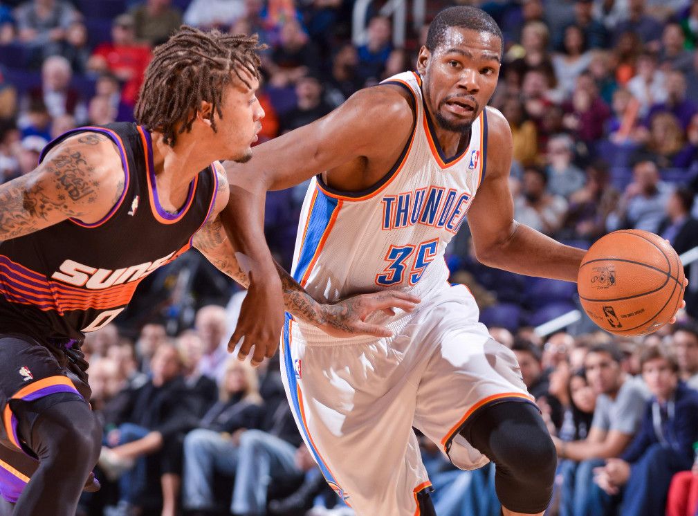 通过聚焦新 通过聚焦新